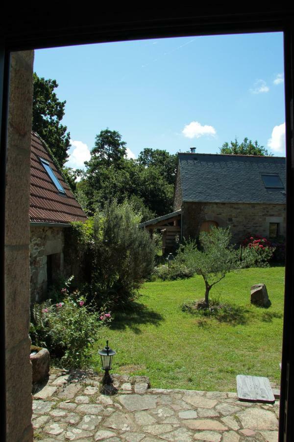 Willa La Ferme Des Daims Saint-Quay-Perros Zewnętrze zdjęcie